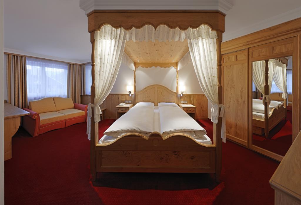 Hotel Ingram Selva di Val Gardena Phòng bức ảnh