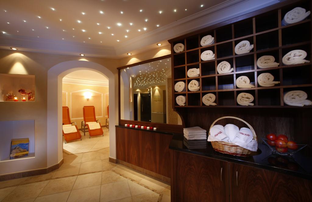 Hotel Ingram Selva di Val Gardena Ngoại thất bức ảnh